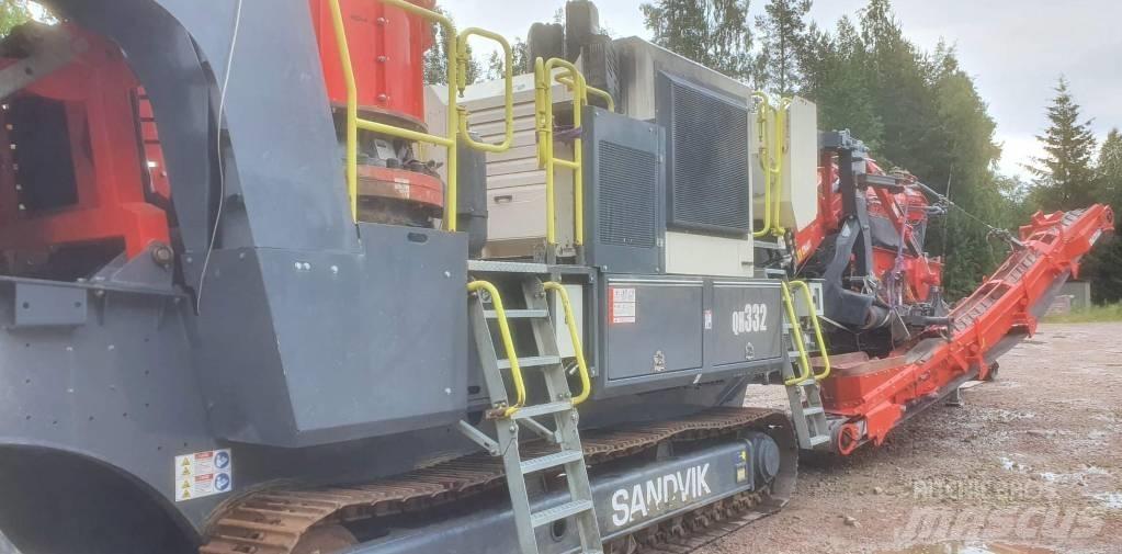 Sandvik QH 332 Concasseur mobile