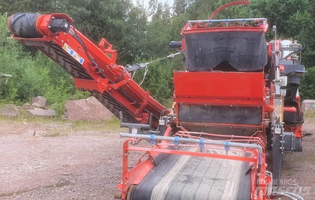 Sandvik QH 332 Concasseur mobile