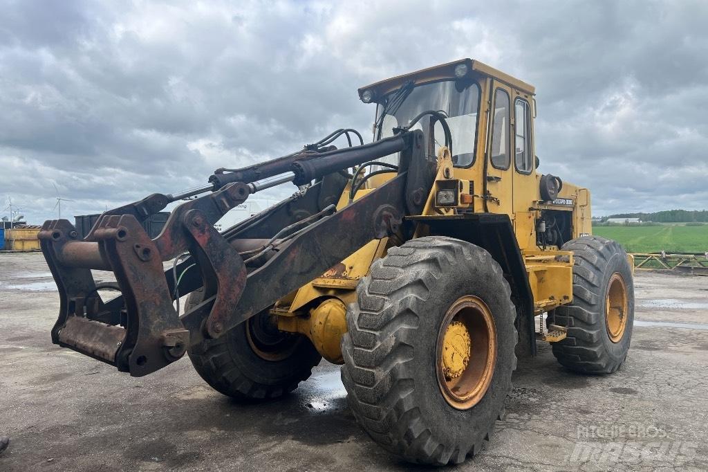 Volvo BM 4400 Chargeuse sur pneus