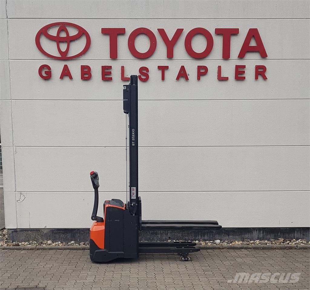 Toyota SWE120L Gerbeurs Automoteurs
