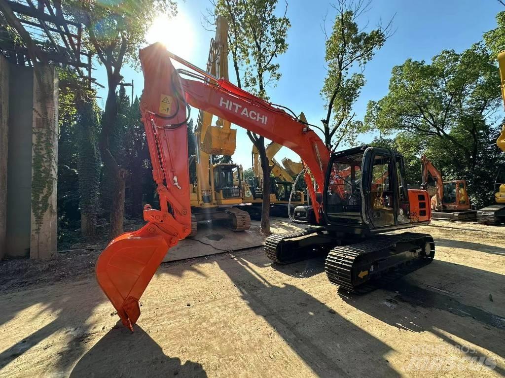Hitachi ZX 120 Pelle sur chenilles