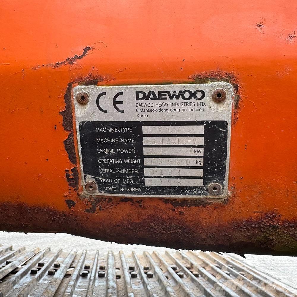 Daewoo 130LC Pelle sur chenilles