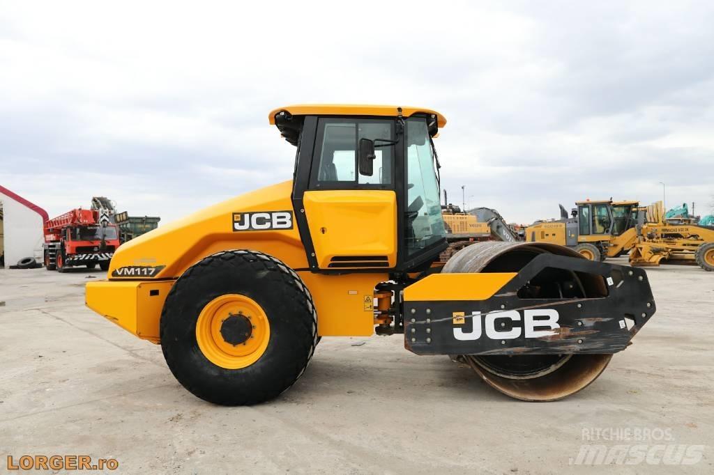 JCB VM 117 Compacteur de sol