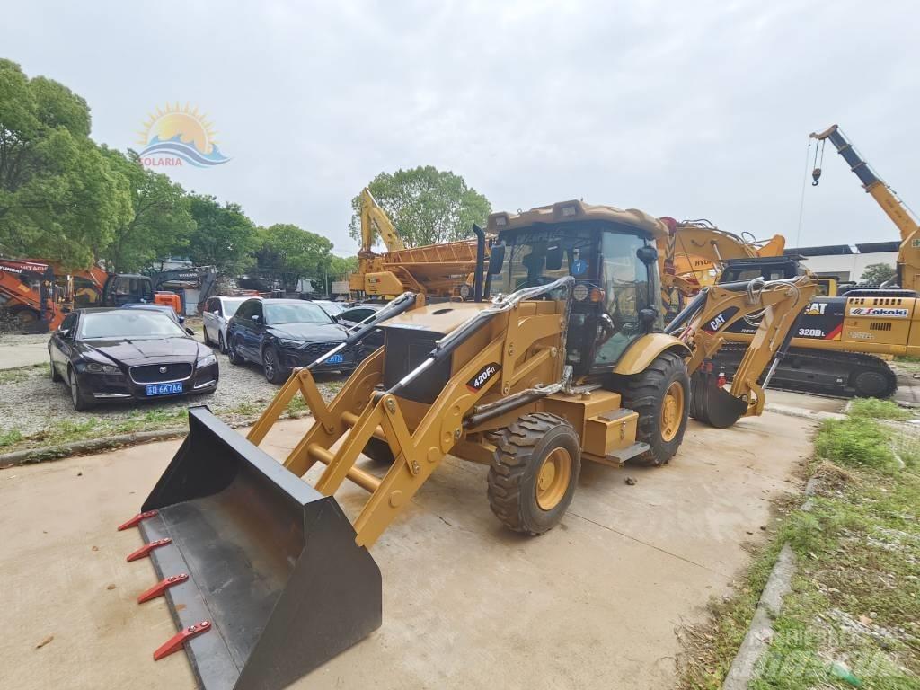 CAT 420F Tractopelle