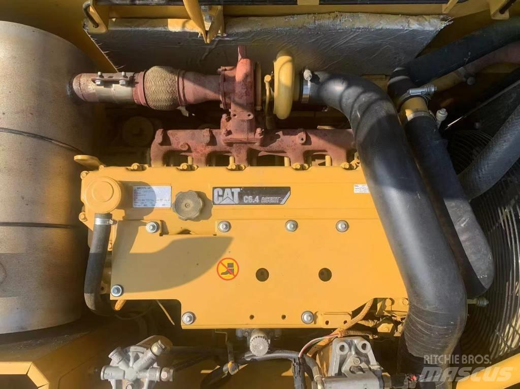 CAT 320 D Pelle sur chenilles