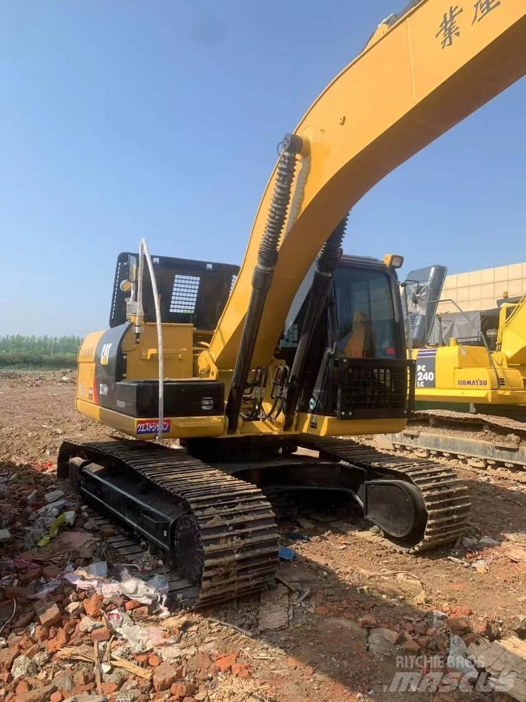 CAT 320 D Pelle sur chenilles