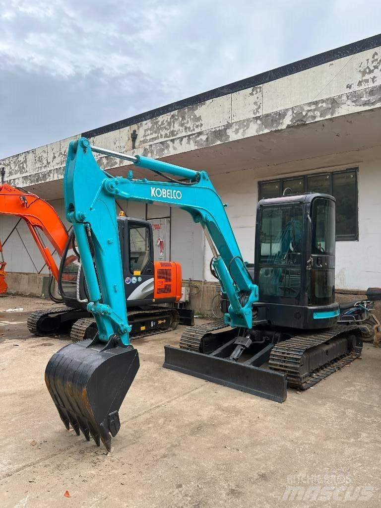 Kobelco SK 55 Mini pelle < 7t