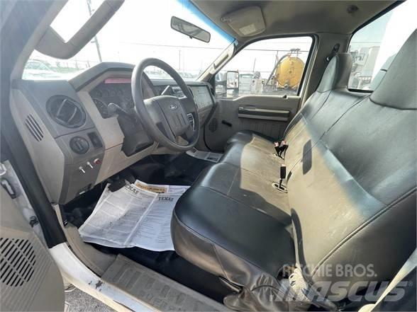 Ford F350 SD Construction - Autres