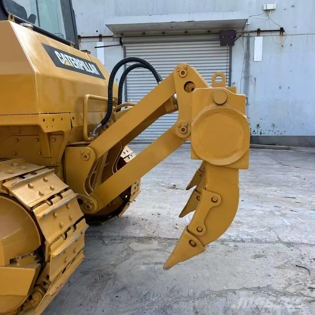 CAT D 7 G Niveleuse