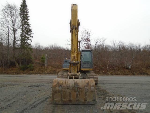 New Holland E 215 Pelle sur chenilles