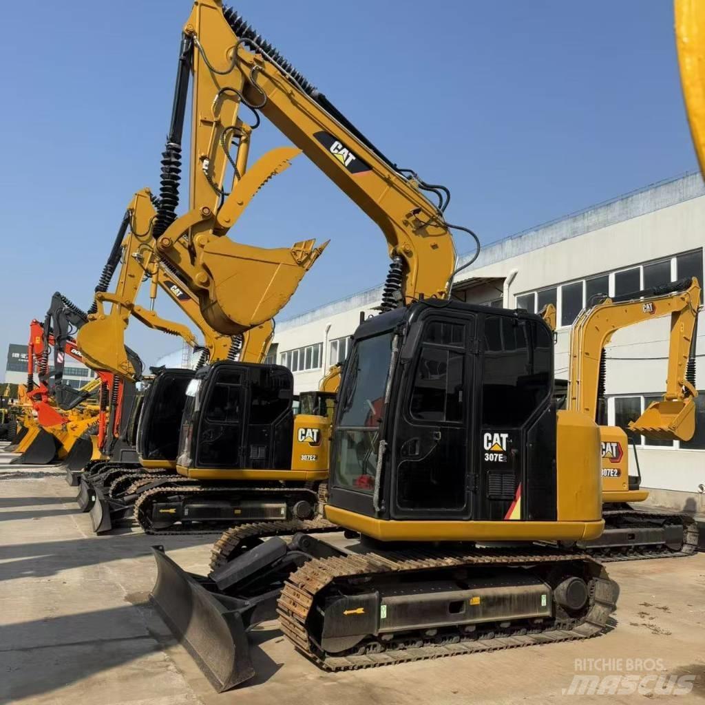 CAT 307 E2 Pelle sur chenilles