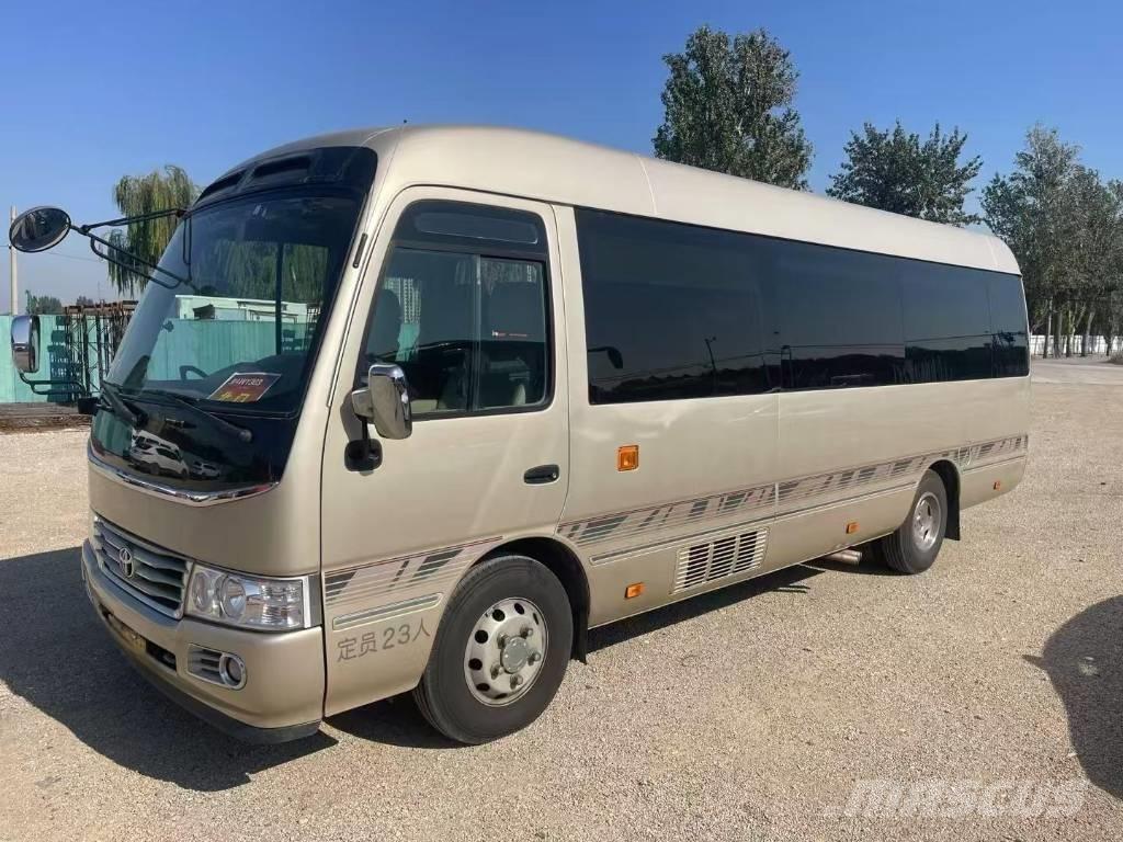 Toyota Coaster Autobus interurbain