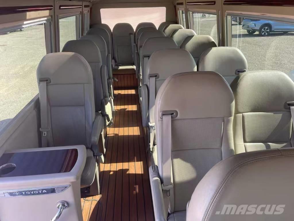 Toyota Coaster Autobus interurbain