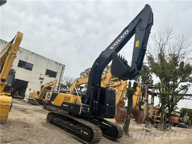 Volvo EC 210 Pelle sur chenilles