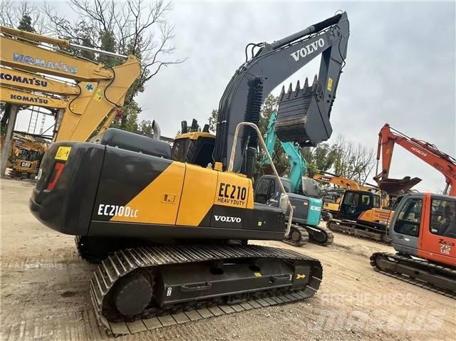 Volvo EC 210 Pelle sur chenilles