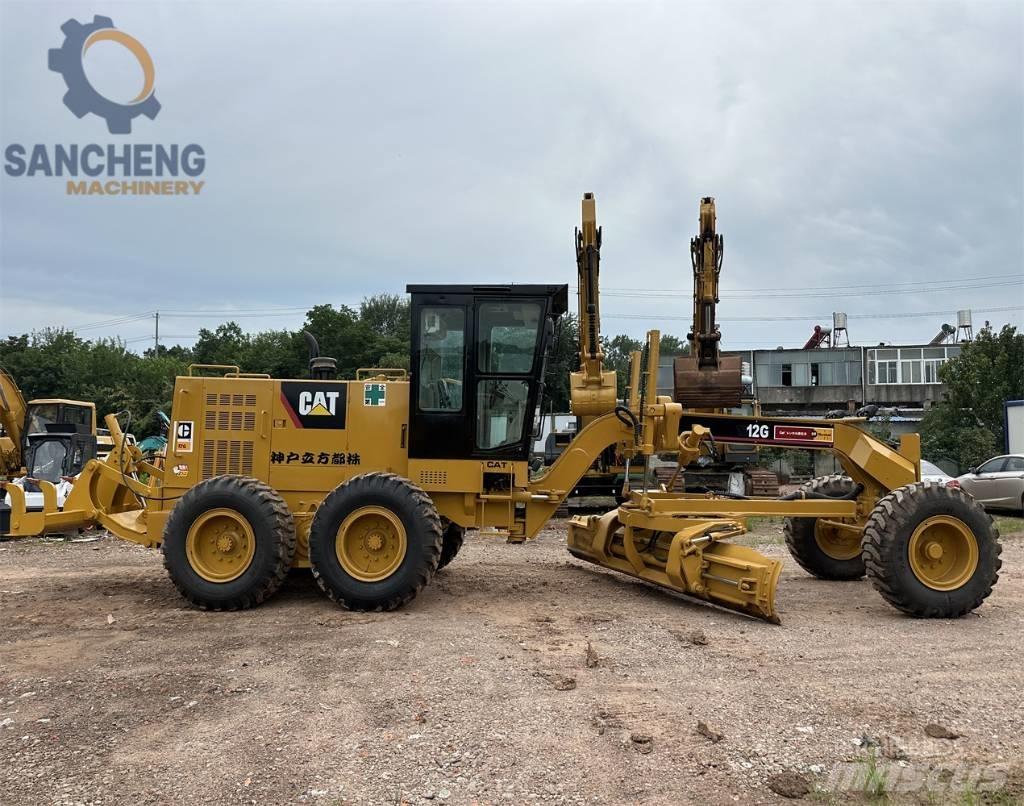 CAT 12 G Niveleuse