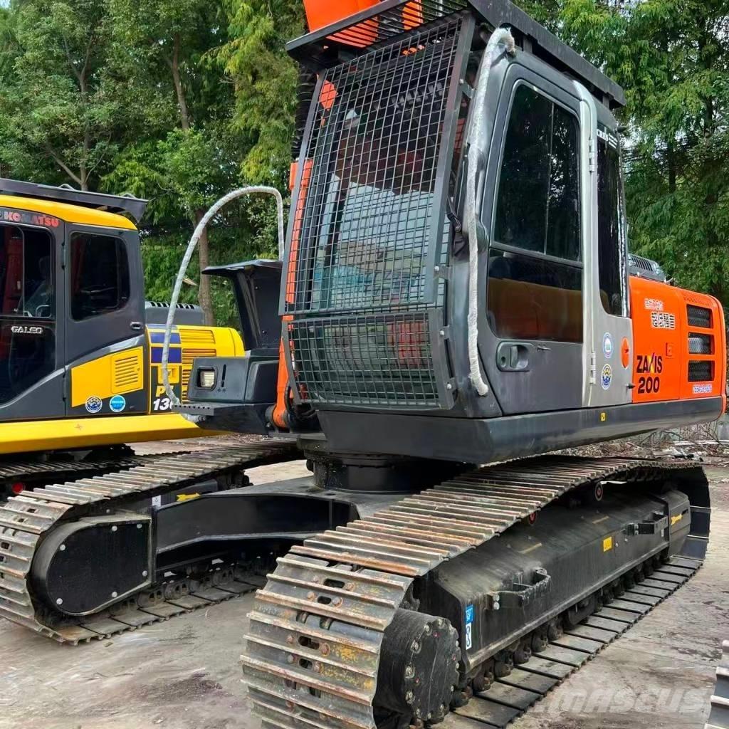 Hitachi ZX 250-3 G Mini pelle 7t-12t