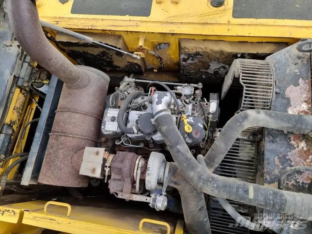 Komatsu PW 160-7 Pelle sur pneus