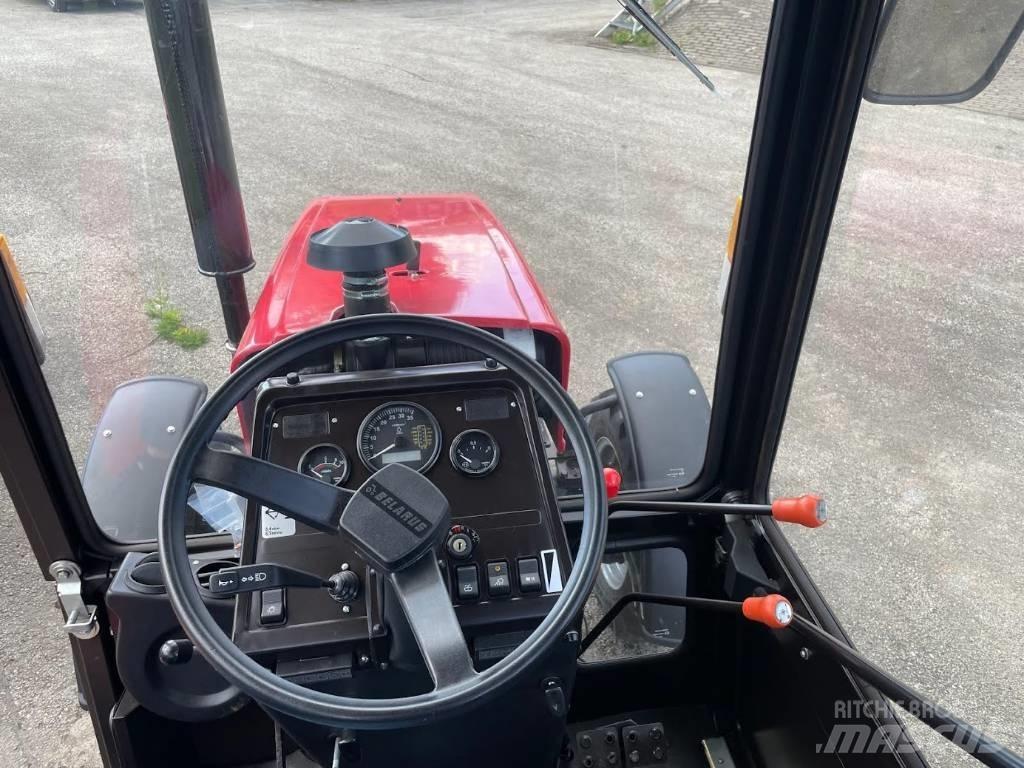 Belarus 320.4 Tracteur