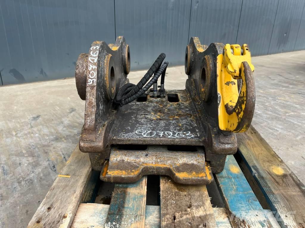 SMP S70 - 323D Attache rapide pour godet