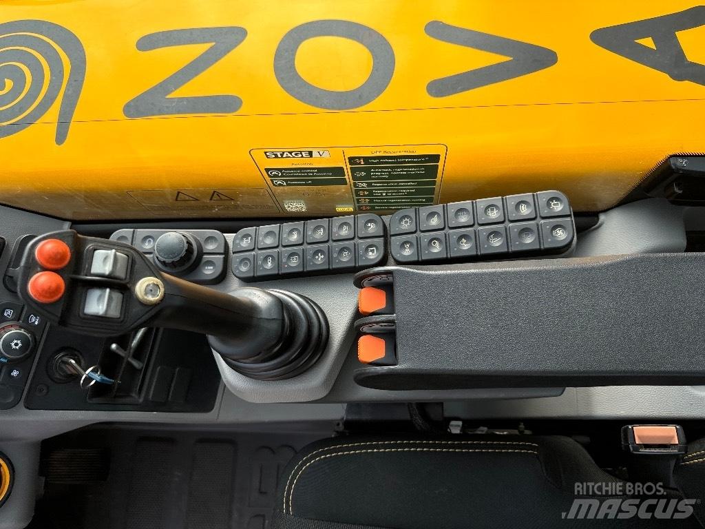 JCB 560-80 AGRI XTRA Chariot télescopique