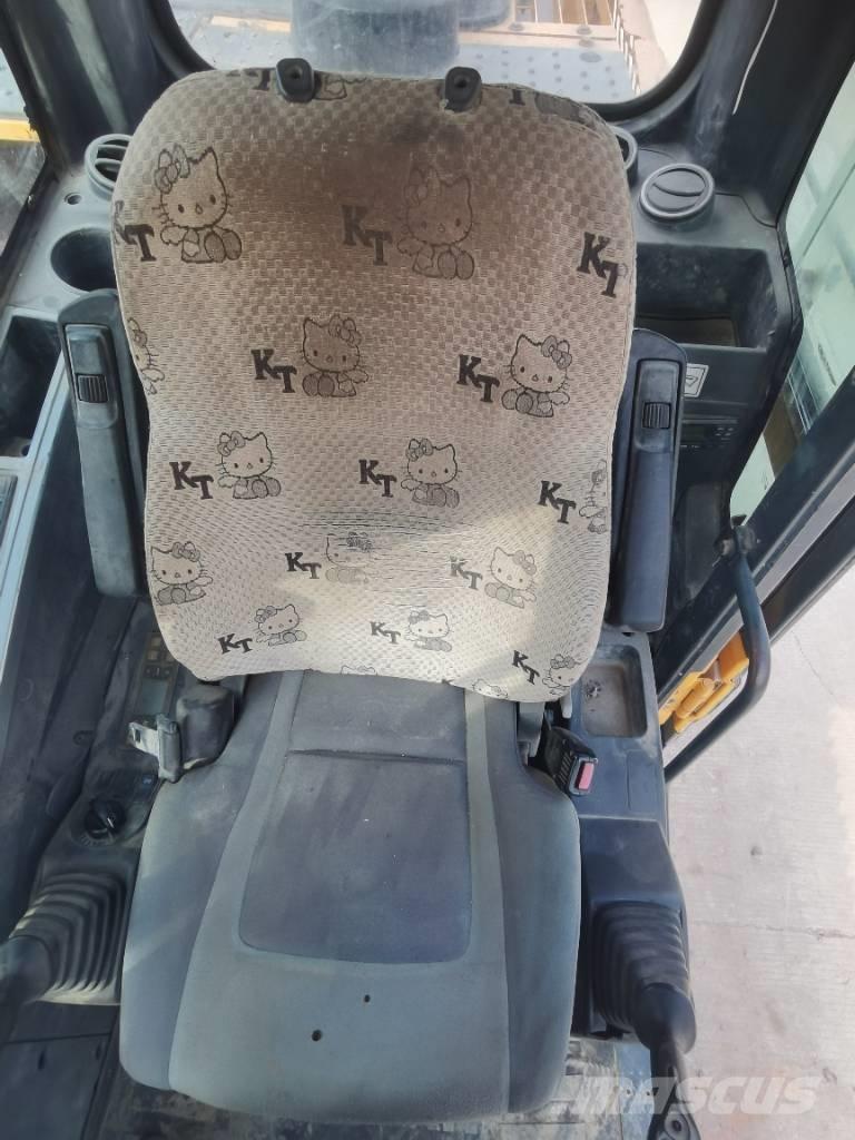 Hyundai R 275LC-9T Pelle sur chenilles