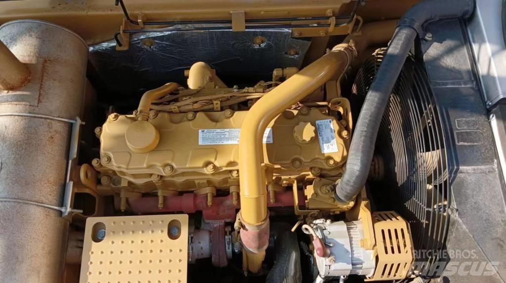CAT 330D2L Pelle sur chenilles