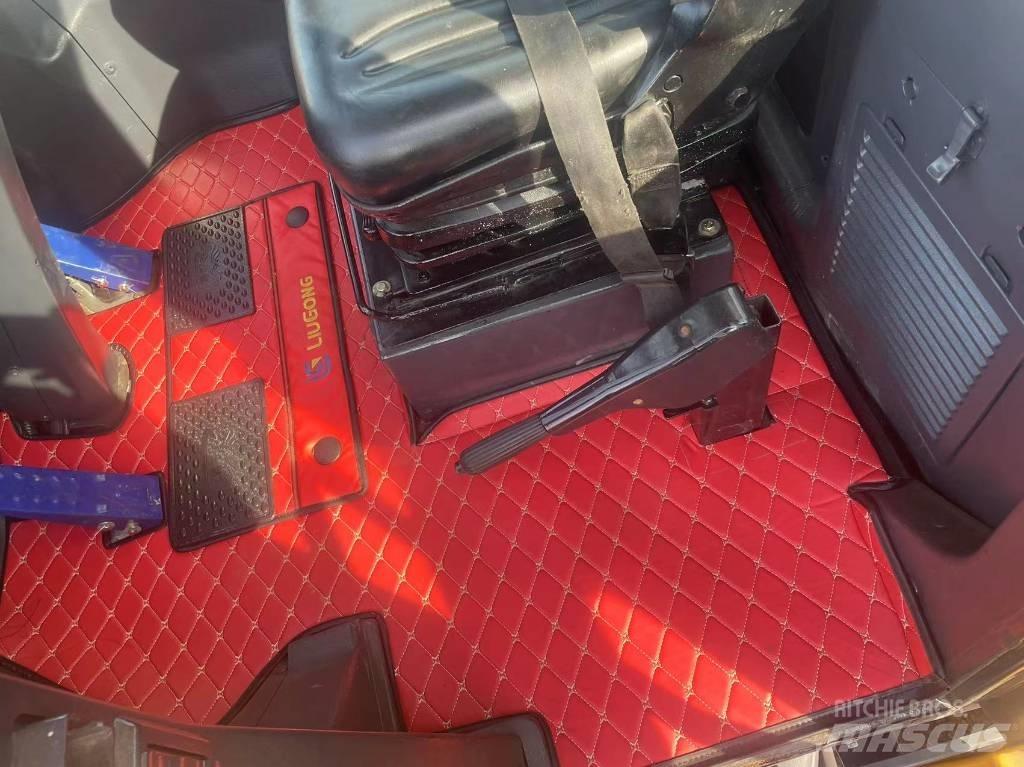 LiuGong 856H Chargeuse sur pneus