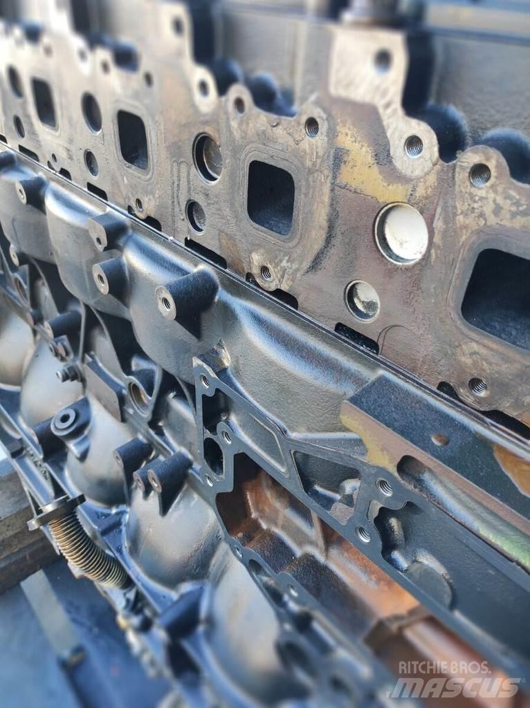 MAN D2676 480 hp Moteur