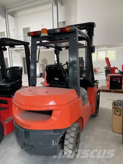 Toyota 62-7FDF30 Chariots diesel