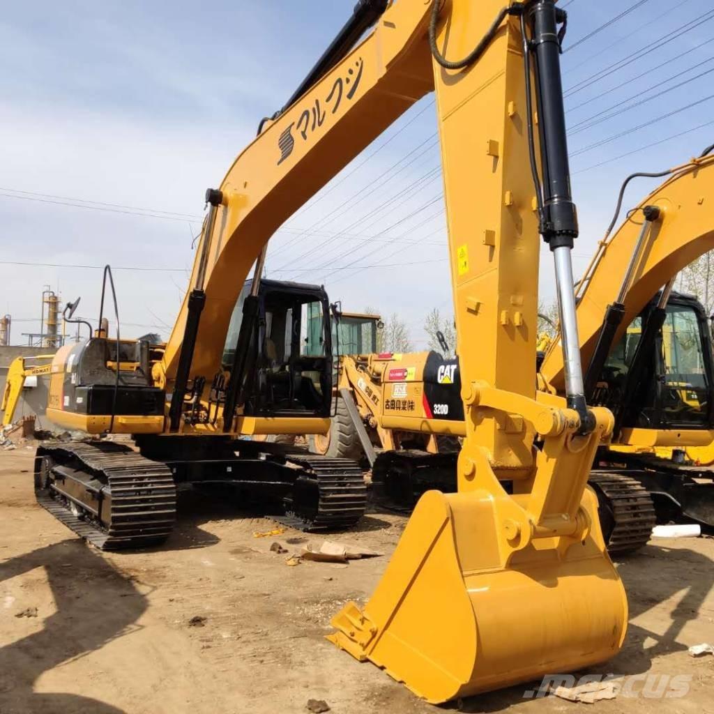 CAT 320D Pelle sur chenilles