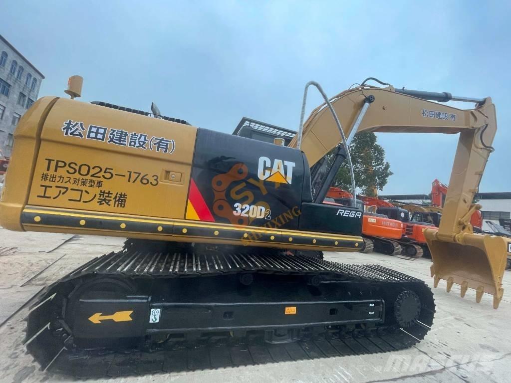 CAT CAT320 D2 Pelle sur chenilles