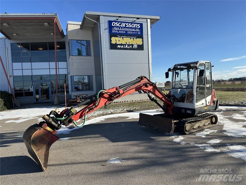 Neuson 3000 RDV Mini pelle < 7t