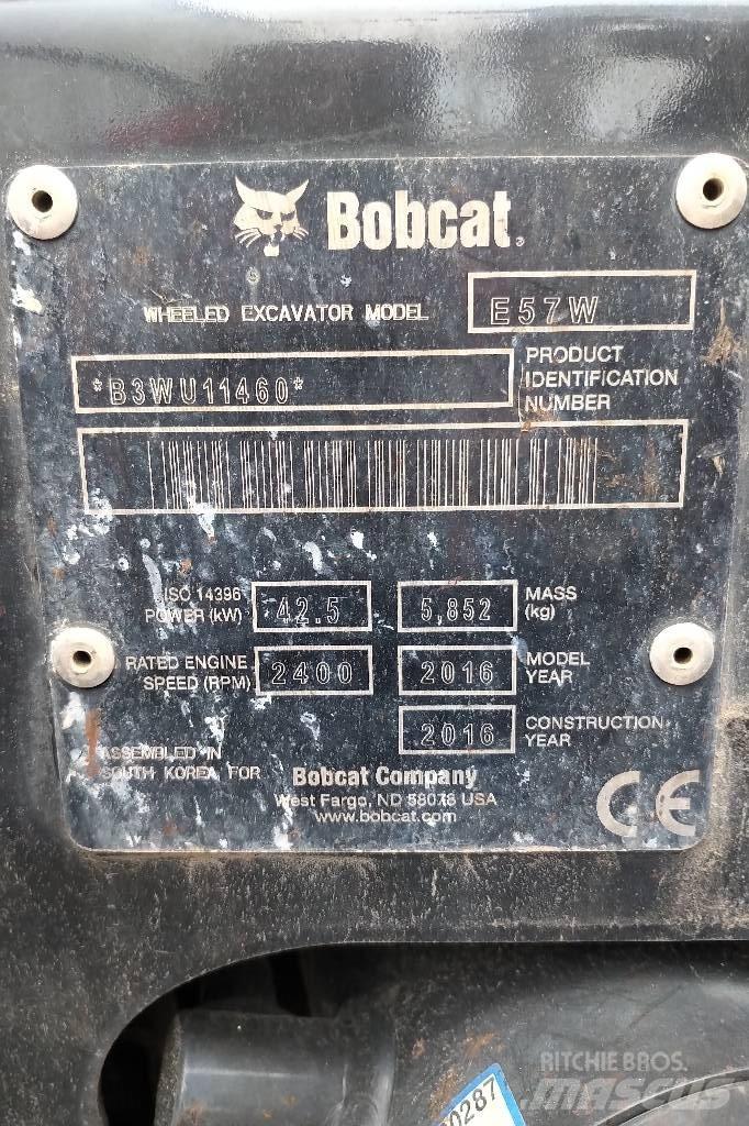 Bobcat W57 Pelle sur pneus