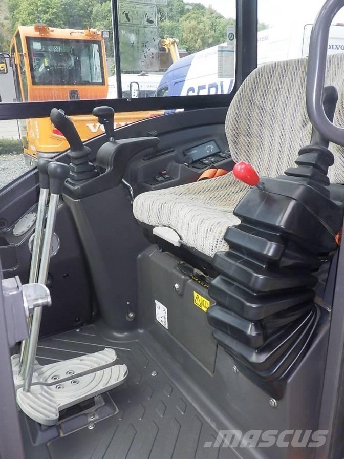 Volvo EC 27 D Mini pelle < 7t