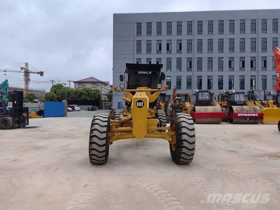 CAT 140H Niveleuse