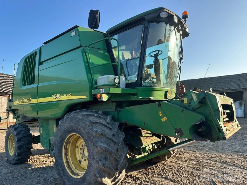 John Deere 9540 CWS Moissonneuse batteuse