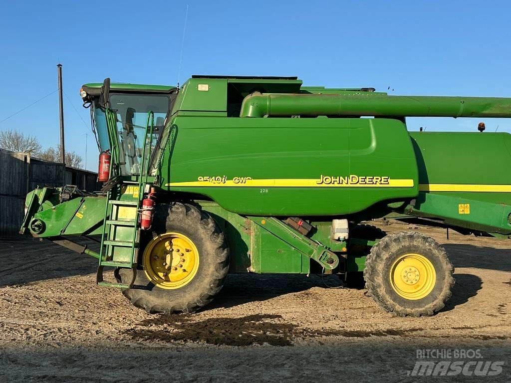John Deere 9540 CWS Moissonneuse batteuse