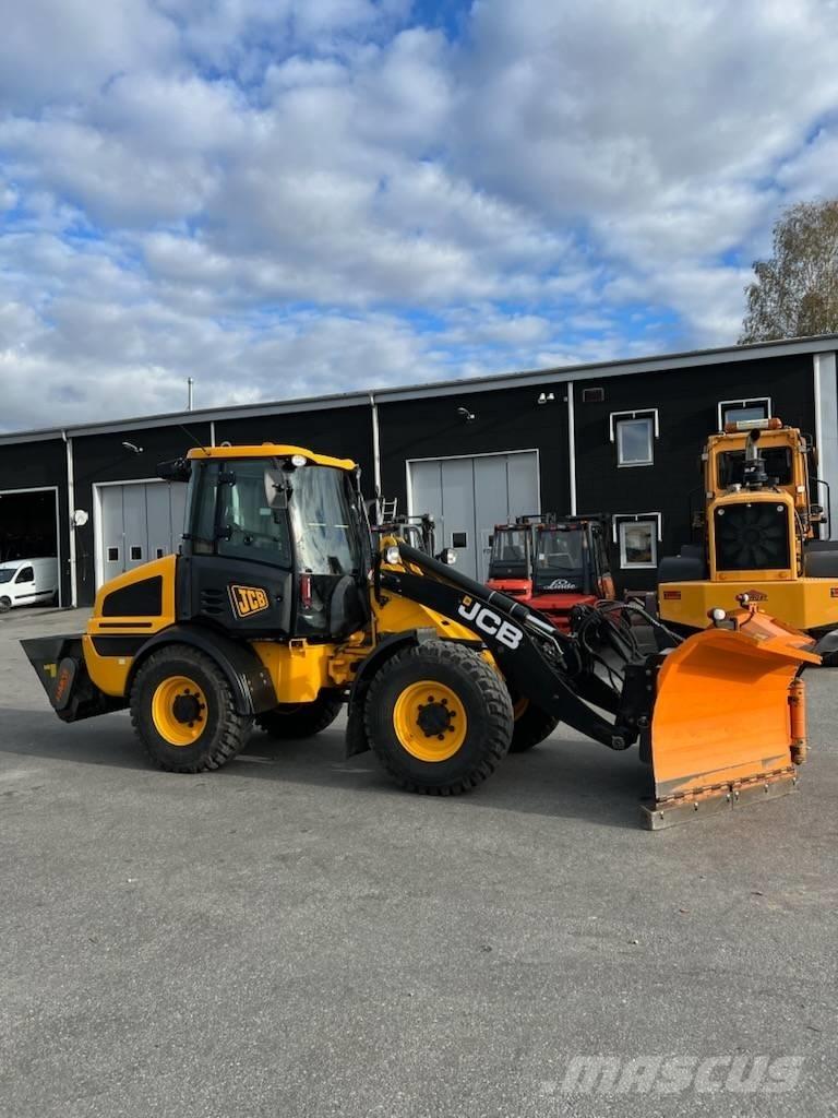 JCB 409 Chargeuse sur pneus