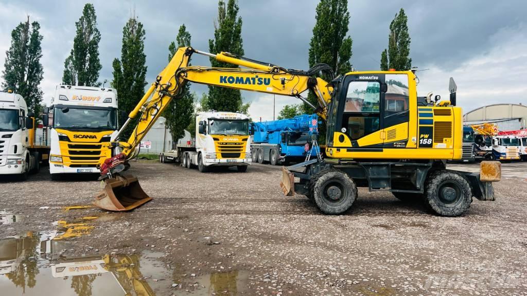 Komatsu PW 158 Pelle sur pneus