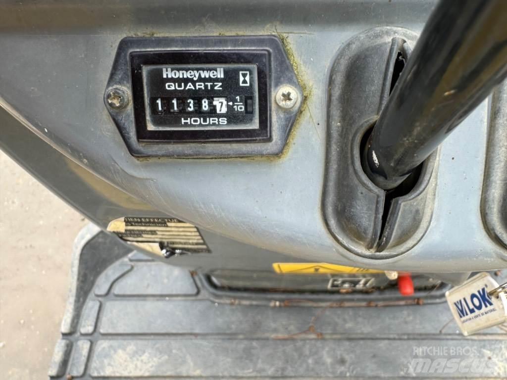 Yanmar SV08 (AH896) Mini pelle < 7t