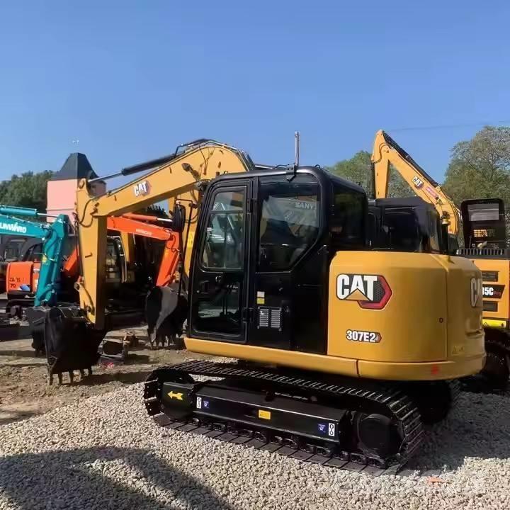 CAT 307 E2 Pelle sur chenilles