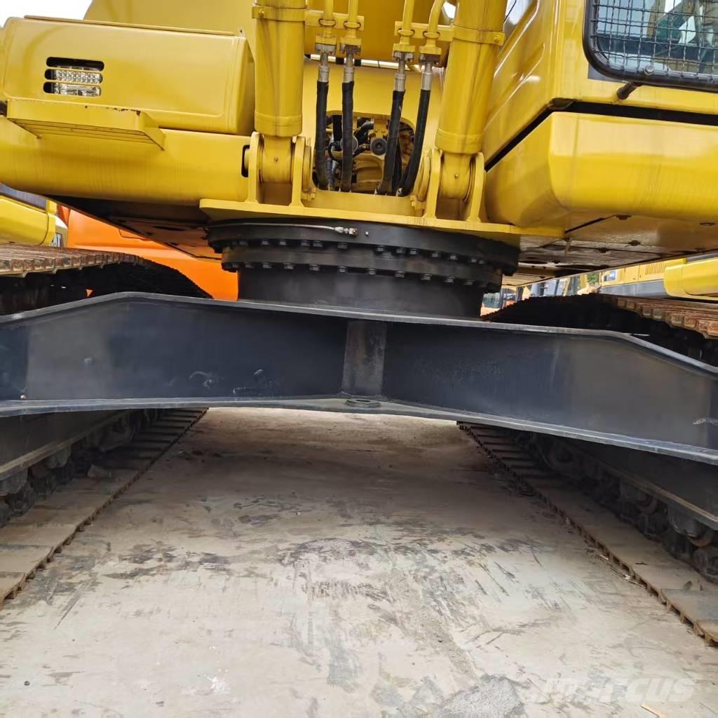 Komatsu PC 220-8 Pelle sur chenilles