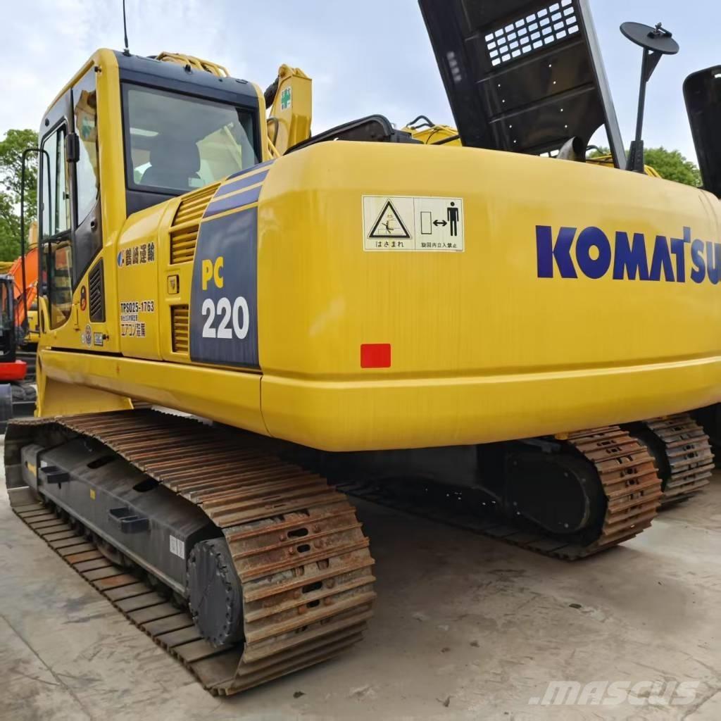 Komatsu PC 220-8 Pelle sur chenilles