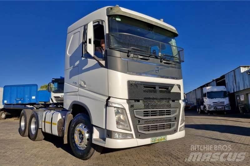 Volvo FH440 Autre camion