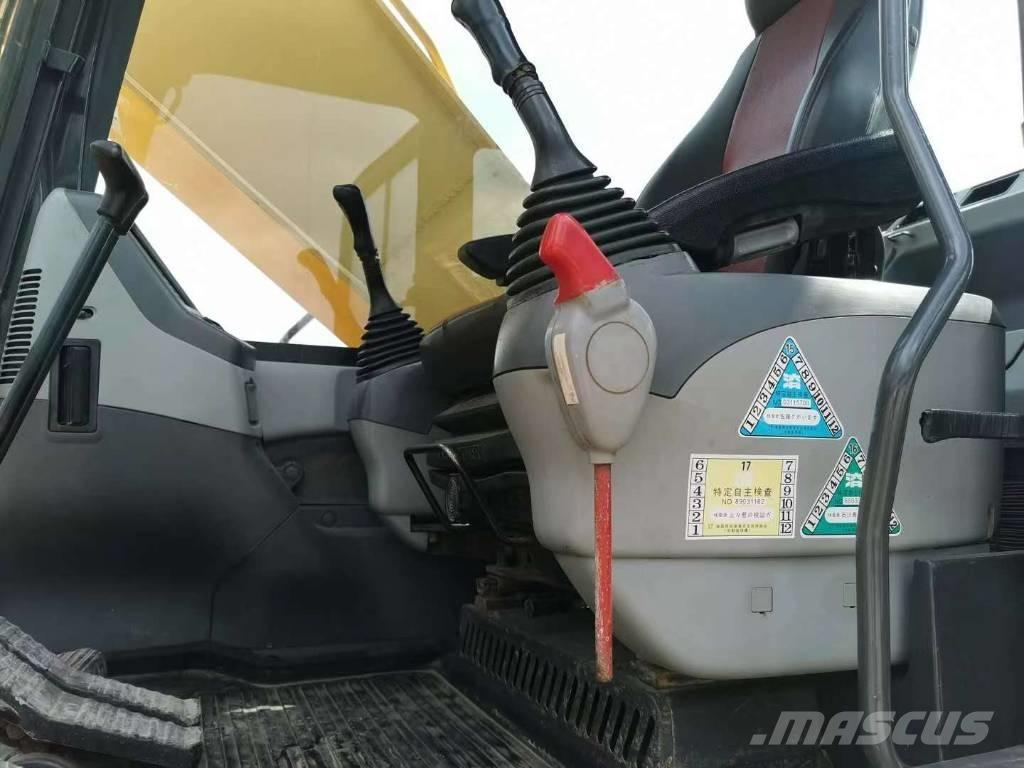 Komatsu PC 200 Pelle sur chenilles