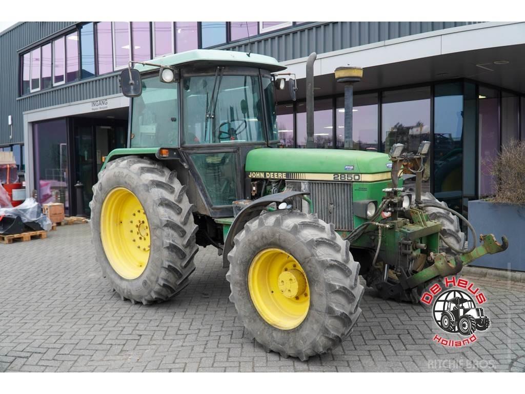 John Deere 2850 Tracteur