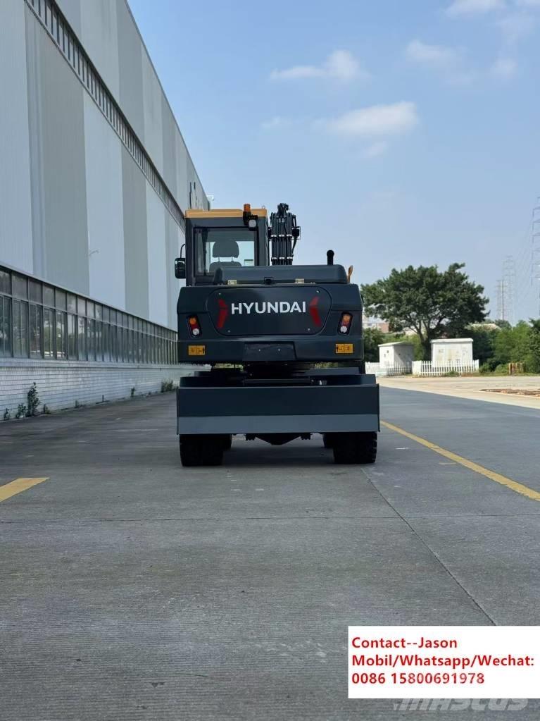Hyundai HW80 Pelle sur pneus