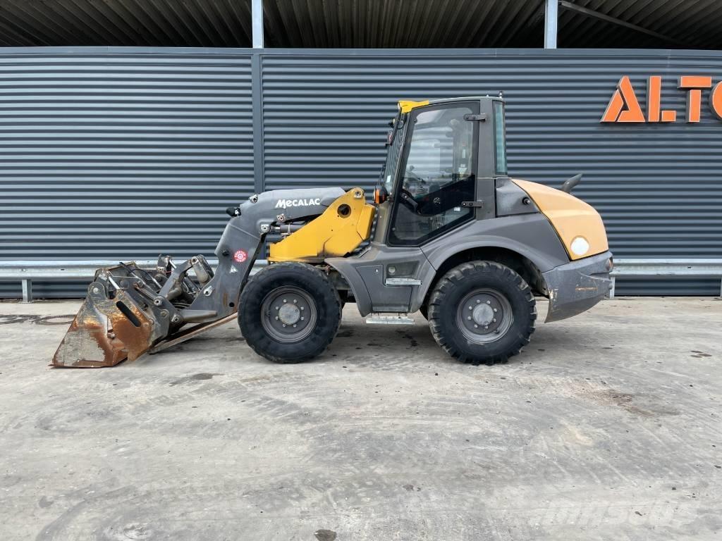 Mecalac AS 700 Chargeuse sur pneus