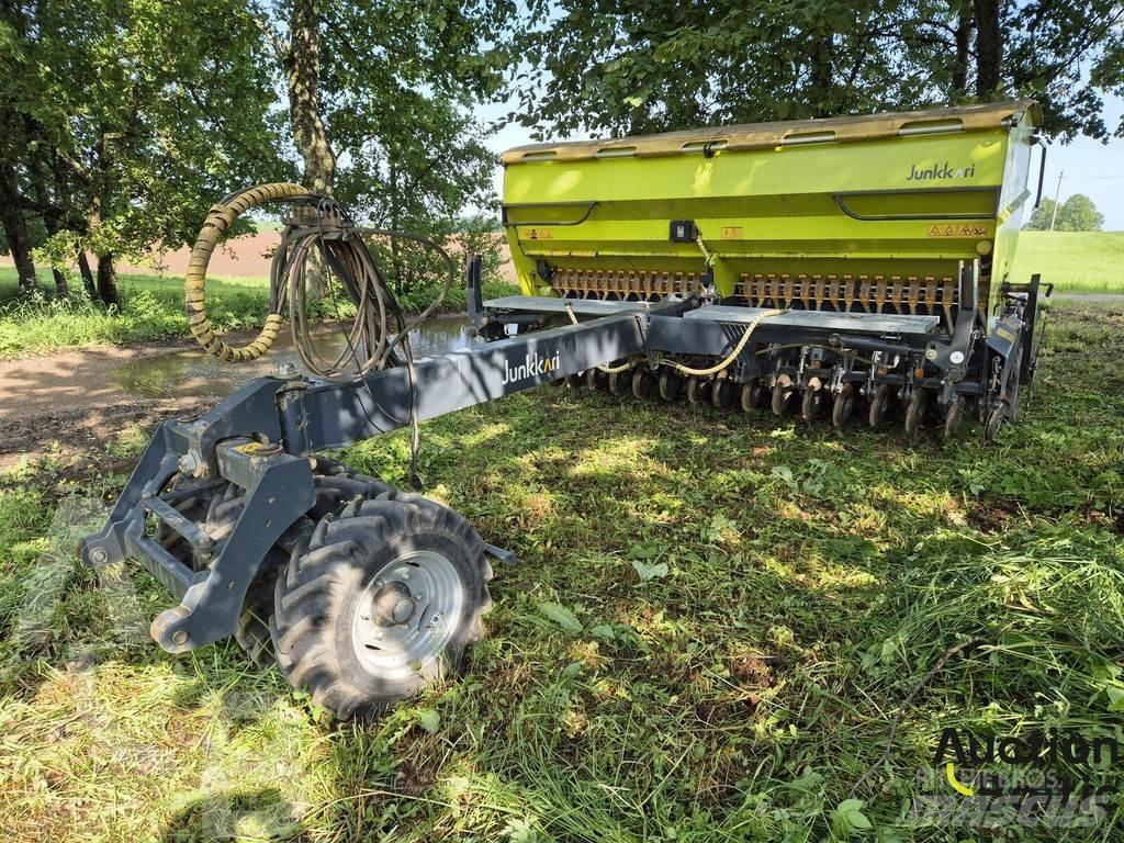 Junkkari M400 Plus Semoir combiné